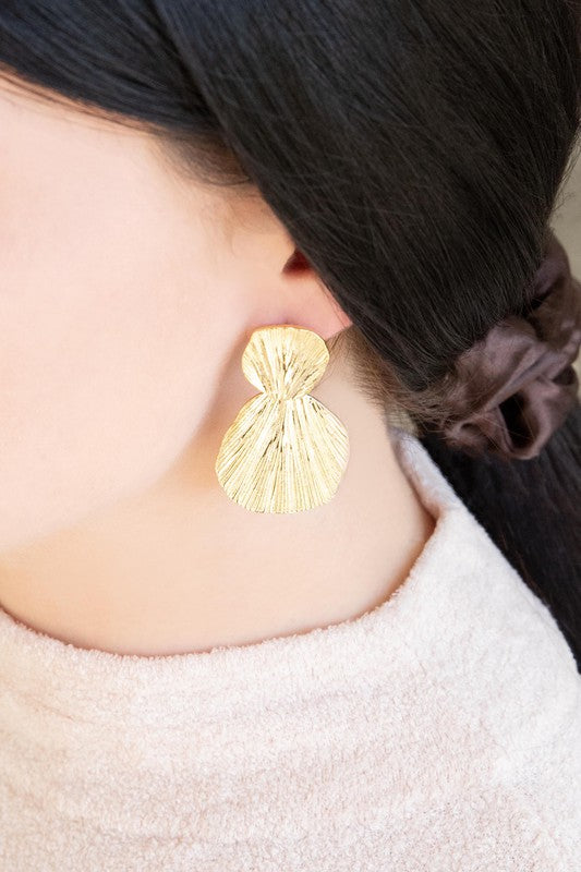 Gold Shell Drop Earrings - Premium  from Lovoda - Just $24.00! Shop now at Alexi and Gray